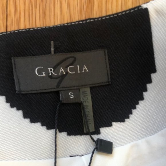 Gracia polka dot peplum jacket - Picture 4 of 9